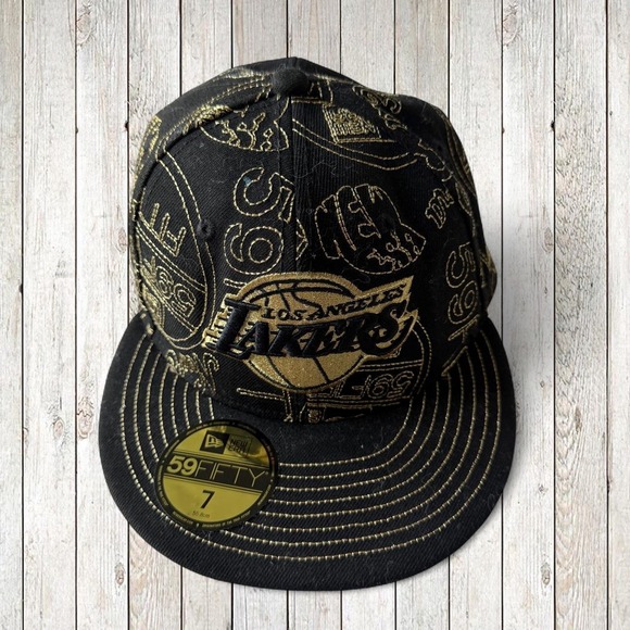 New Era Other - New Era Mens Los Angeles Lakers 59FIFTY Fitted Hat Black Gold All Over Size 7